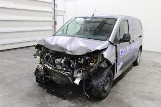Auto incidentate Toyota ProAce CITY 2025/4
