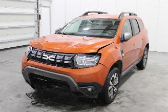 damaged passenger cars Dacia Duster  2023/2