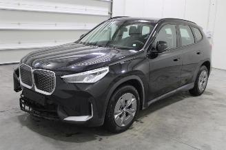 damaged passenger cars BMW iX1  2025/11