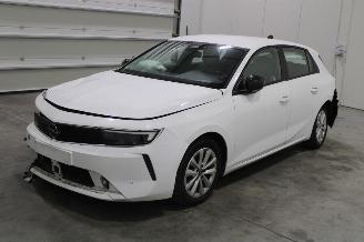 damaged passenger cars Opel Astra  2023/3