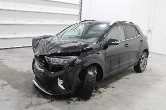 Vaurioauto  passenger cars Kia Stonic  2024/11
