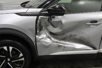 Peugeot 2008  picture 5