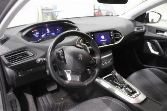 Peugeot 308  picture 10