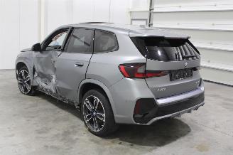 BMW iX1  picture 4