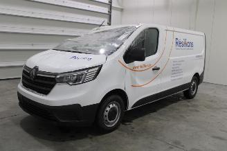 škoda osobní automobily Renault Trafic  2025/12
