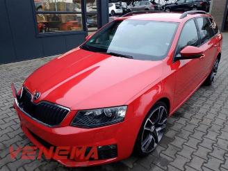 Coche siniestrado Skoda Octavia Octavia Combi (5EAC), Combi 5-drs, 2012 / 2020 2.0 TDI RS 16V 2017