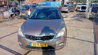 Unfallwagen Kia Cee d  2009/11