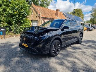 Coche accidentado Peugeot 5008 1.2 Hybr Aut. Allure 7 Stoelen 2025/1