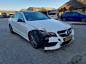 Mercedes E-klasse E 200 Aut. Coupé Pano Navi Led picture 7