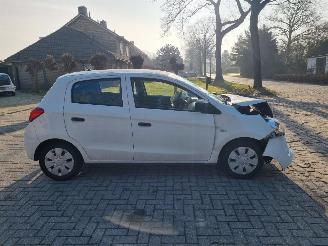 Mitsubishi Space-star 1.0 Entry Airco picture 6