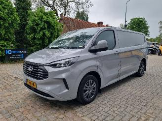 Schadeauto Ford Transit Custom L2 2.0 TDCI Led Airco Navi Camera 2024/10