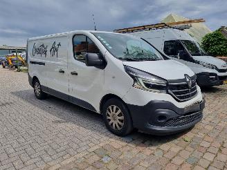 Coche accidentado Renault Trafic 2.0 DCI 120 L2 Airco Navi 2021/4