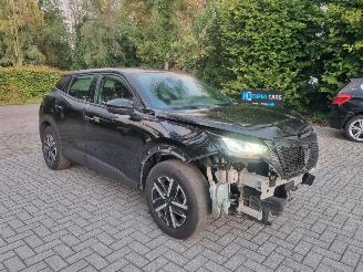 Auto incidentate Peugeot e-2008 EV Active 54KWH 2023/4