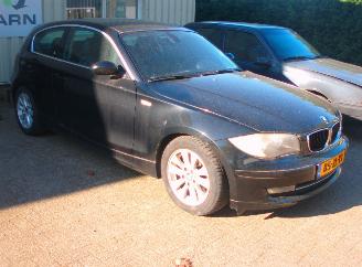 Vaurioauto  passenger cars BMW 1-serie 116i 2008/3