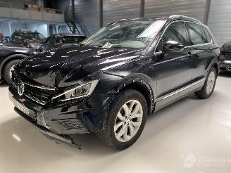 Avarii autoturisme Volkswagen Tiguan 2.0 TSI DSG 4-MOTION/NAVI/LED/CAMERA/PARKASS/ALCANTARA/VOL! 2017/8