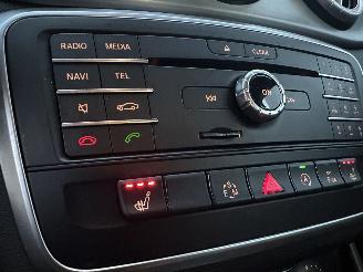 Mercedes Cla-klasse AMG CLA180 / NAVI / LED / ALCANTARA / PDC / MFS picture 10