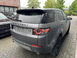 Land Rover Discovery Sport 2.0 TD4 PANO/CAMERA/LEDER/TREKHAAK/MERIDIAN/LED/RIJDBAAR! picture 5