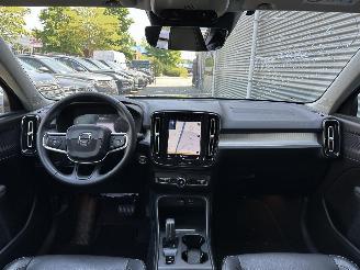 Volvo XC40 1.5 T3 R-Design NAVI/LED/CAMERA/FULL ASSIST/LEDER/VOL OPTIES! picture 12