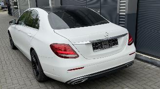 Coche accidentado Mercedes E-klasse LED / CAMERA / NAVIGATIE / AMG VELGEN VOLLEDIG RIJDBAAR 2016/9