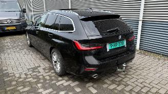 BMW 3-serie M Sport Line PANO/NAVI/LEDER/CLIMA/STOELVERW V+A VOL SCHADEVRIJ! picture 5
