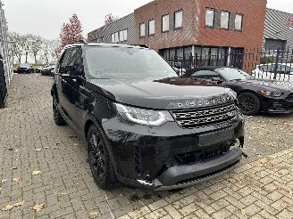 Vaurioauto  passenger cars Land Rover Discovery 3.0 TD6 HSE V6 7-PERSOONS BLACK PACK PANORAMA FULL OPTIONS! 2018/11