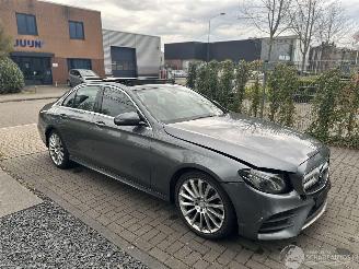  Mercedes E-klasse 200 AMG PANO/LED/19INCH 2016/11