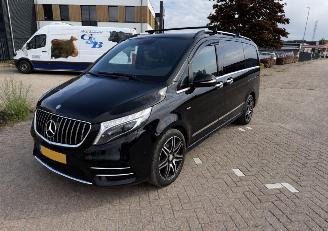 Unfall Kfz Van Mercedes V-klasse V250 4 MATIC AMG PAKKET PANORAMA FULL OPTIONS 2017/10