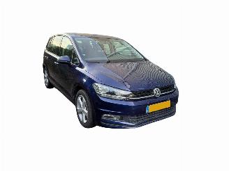 skadebil auto Volkswagen Touran 1.4 TSI MFS/PDC/CLIMA SCHADEVRIJ! 2016/8