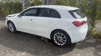 skadebil auto Mercedes A-klasse A180d GROOT SCHERM/LED/CAMERA 2019/7