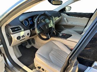 Maserati Ghibli 3.0 V6 Gran-Lusso Aut / SOFT-CLOSE / MINIMAL DAMAGE picture 7