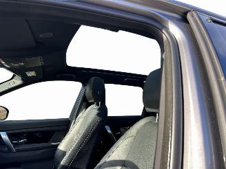 Land Rover Discovery Sport VOLLEDIG RIJDBAAR/D165 2.0 4x4 PANO/LED/FULL-ASSIST/FULL OPTIONS picture 12