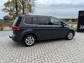 Volkswagen Touran FACELIFT 1.5 TSI 150PK DSG7 Highline 7-Personen picture 9