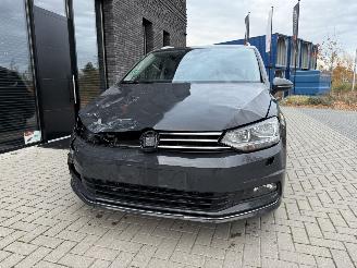 Volkswagen Touran FACELIFT 1.5 TSI 150PK DSG7 Highline 7-Personen picture 4