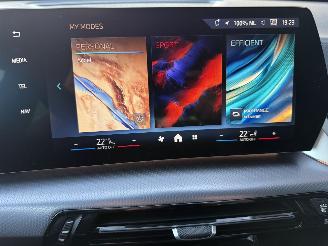 BMW iX2 eDrive20 73kWh 204PK Aut. M-Sport VOLL! picture 26