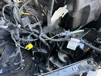 BMW iX2 eDrive20 73kWh 204PK Aut. M-Sport VOLL! picture 42