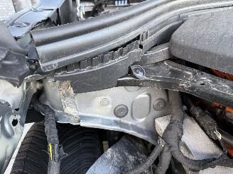 BMW iX2 eDrive20 73kWh 204PK Aut. M-Sport VOLL! picture 43