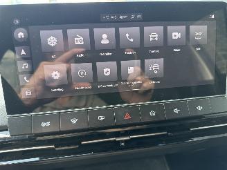 MG MG4 Electric Long Range 64kWh 204PK Aut. Luxury picture 24