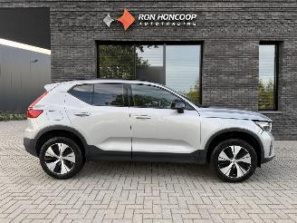 Unfallwagen Volvo XC40 T5 Recharge 1.5 PHEV 179PK Aut. Ultimate Dark 2023/4