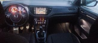 Volkswagen T-Roc 1.5-TSI 150pk R-Line Design Navi Full-Led koplampen Led achterlichten Climatecontrol CruiseControl Stoelverwarming Lichtautomaat Privacyglas picture 14