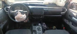 Toyota Hilux 2.8D  204pk Automatik 4x4 Double Cab Climatecontrol CruiseControl Comfort picture 23