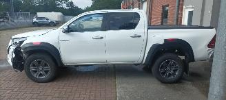 Toyota Hilux 2.8D  204pk Automatik 4x4 Double Cab Climatecontrol CruiseControl Comfort picture 3