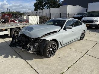 damaged passenger cars BMW i4 eDrive High Executive 84- kWh-LEDER-NAVI-CAMERA-SCHUIFDAK 2022/12