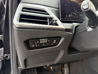 BMW 3-serie 330e  PLUG IN HYBRID 260 PK AUTOMAAT-CAMERA-NAVI-LEDER picture 20