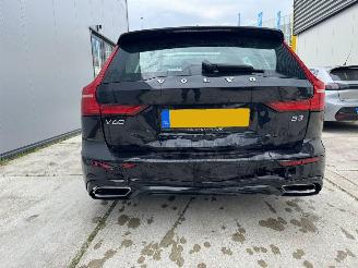 Volvo V-60 2.0 B3 R-DESING-AUTOMAAT-PANO-CAMERA-NAVI picture 6