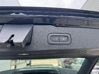 Volvo V-60 2.0 B3 R-DESING-AUTOMAAT-PANO-CAMERA-NAVI picture 21