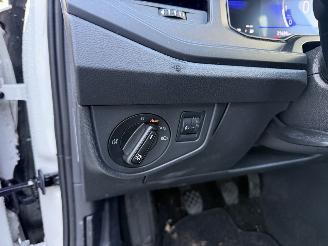 Volkswagen Polo 1.0 MPI 80 PK-CRUISE-PDC-APP picture 15