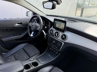 Mercedes GLA 200 d Prestige AUTOMAAT-PANO-NAVI-PDC picture 6