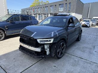 Voiture accidenté Audi Q3 1.4 TFSI DESIGN PRO LINE -NAVI-PDC-PANO-LEDER 2018/4