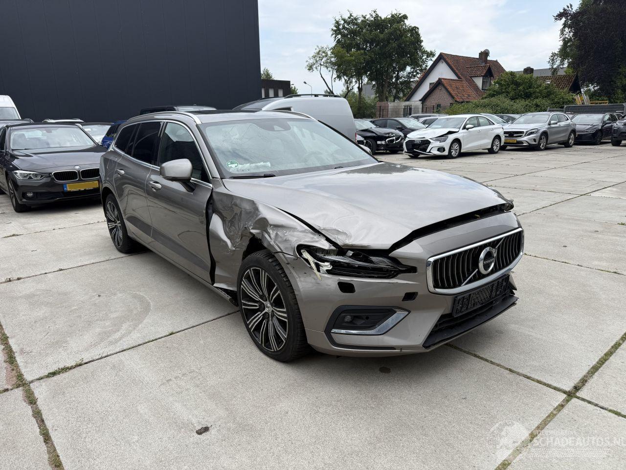 Volvo V-60 2.0 D4 190 PK  INSCRIPTION-PANO-CAMERA-NAVI-MEMORY STOELEN