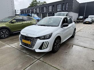 Voiture accidenté Peugeot 208 1.2 PureTech 75 Styl -AIRCO-PDC 2025/5